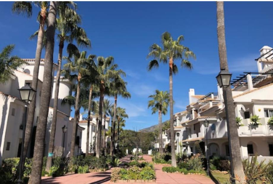 Los Naranjos close to Puerto Banus Marbella Exterior foto